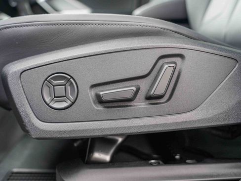 New 2025 Audi Q3 2.0T Premium Plus image 22