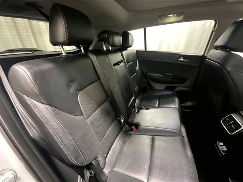 Used 2020 Kia Sportage EX w/ Option Group 15 image 16