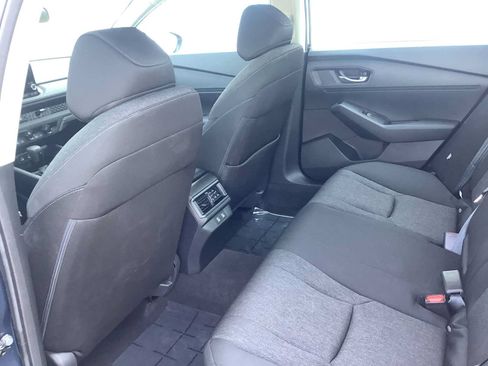 Used 2025 Honda Accord SE image 12