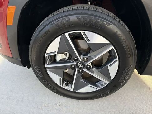 Used 2025 Hyundai Tucson SEL image 32