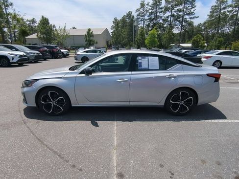 Used 2024 Nissan Altima 2.5 SR FWD image 7