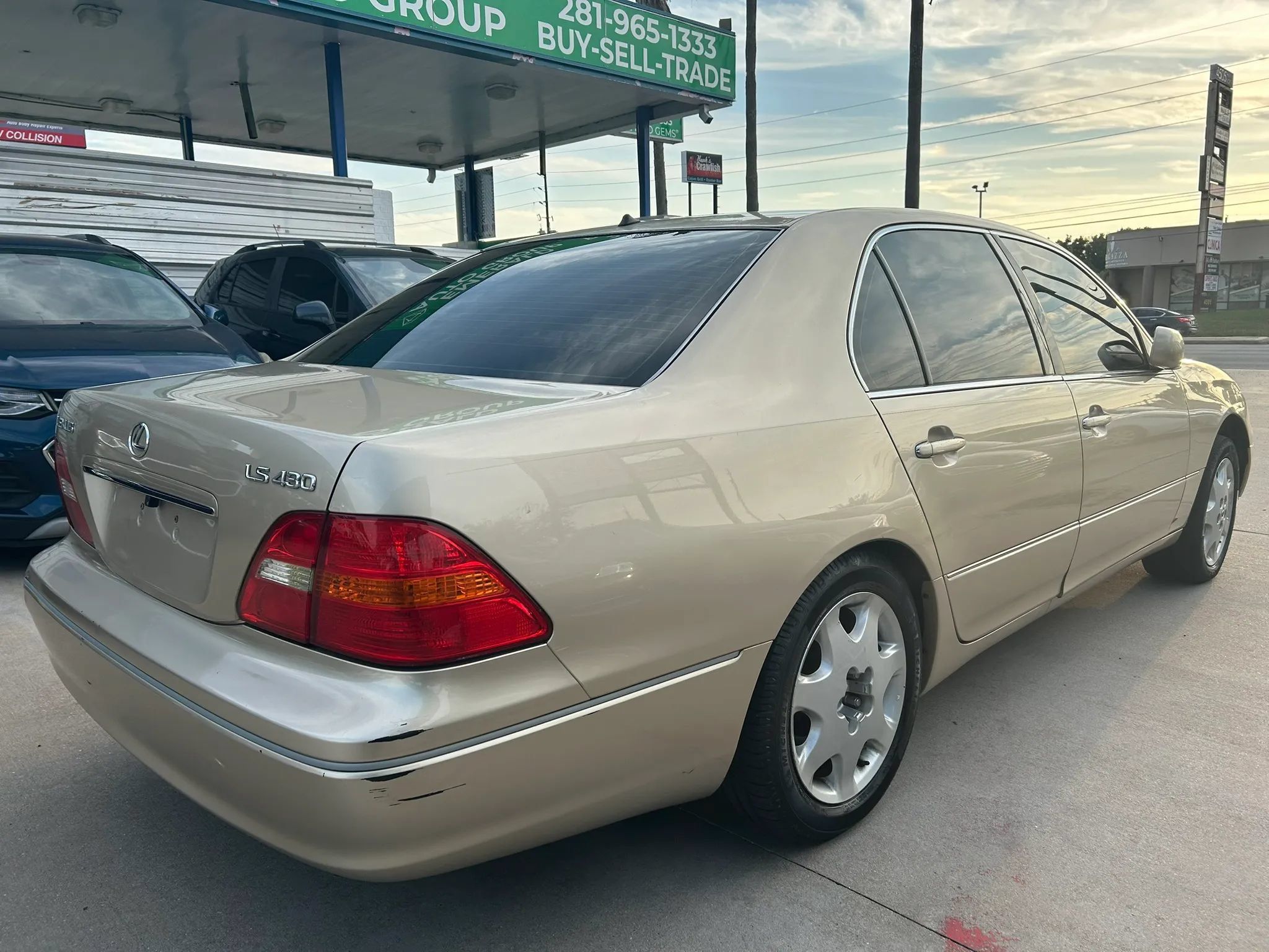 Used 2003 Lexus LS 430 RWD image 5