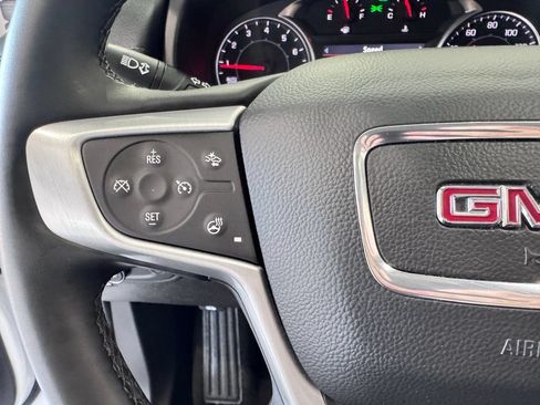 Certified 2024 GMC Terrain SLT AWD/4WD image 17