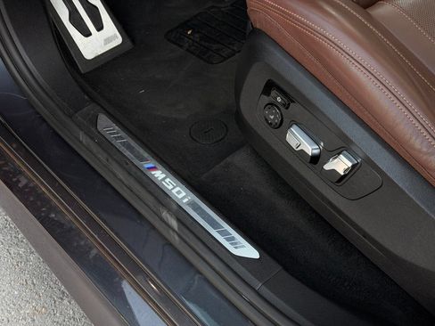 Used 2021 BMW X5 M50i w/ Executive Package AWD/4WD image 28