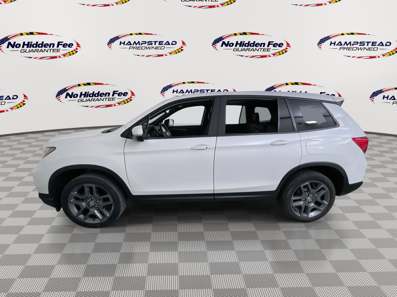 Used 2023 Honda Passport EX-L image 6