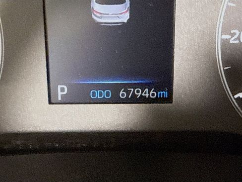 Used 2023 Toyota Corolla LE w/ Carpet Mat Package (TMS) FWD image 16