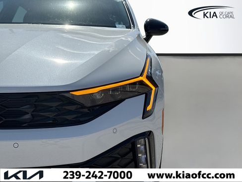 New 2026 Kia K5 GT-Line image 9