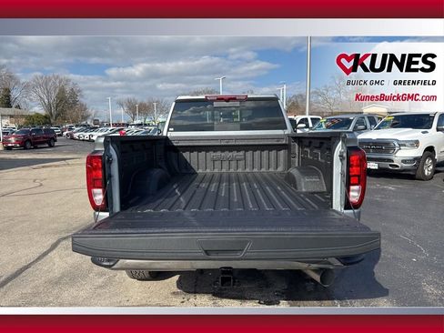 New 2026 GMC Sierra 2500 SLE w/ SLE Value Package; image 8