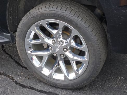 Used 2018 Chevrolet Tahoe LT AWD/4WD image 19