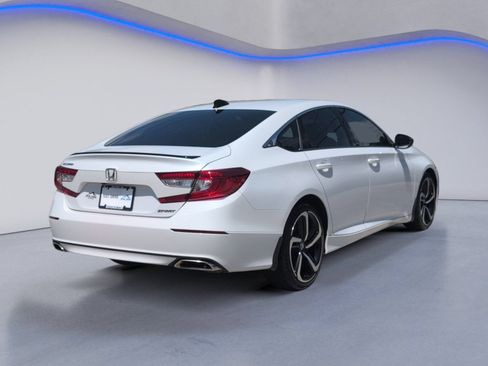 Used 2022 Honda Accord Sport image 5