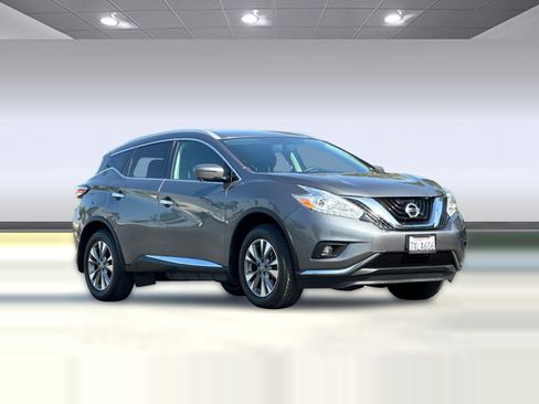 Used 2017 Nissan Murano SL w/ Cargo Package FWD image 7