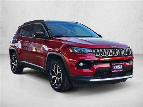 Used 2025 Jeep Compass Limited AWD/4WD image 3