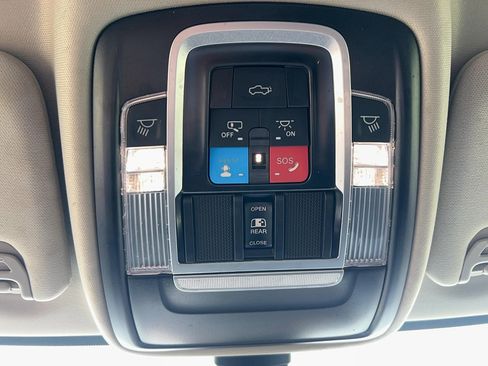Used 2024 RAM 2500 Laramie AWD/4WD image 23