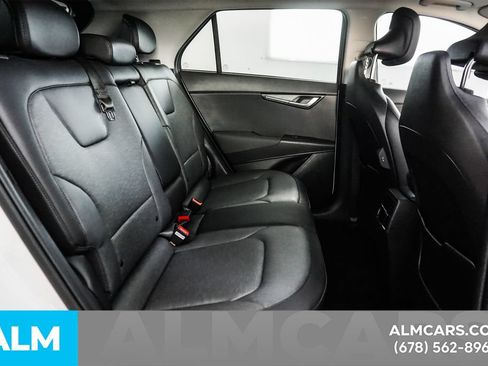 Used 2023 Kia Niro Wave FWD image 20