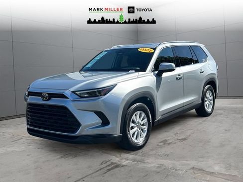 Certified 2024 Toyota Grand Highlander AWD image 1