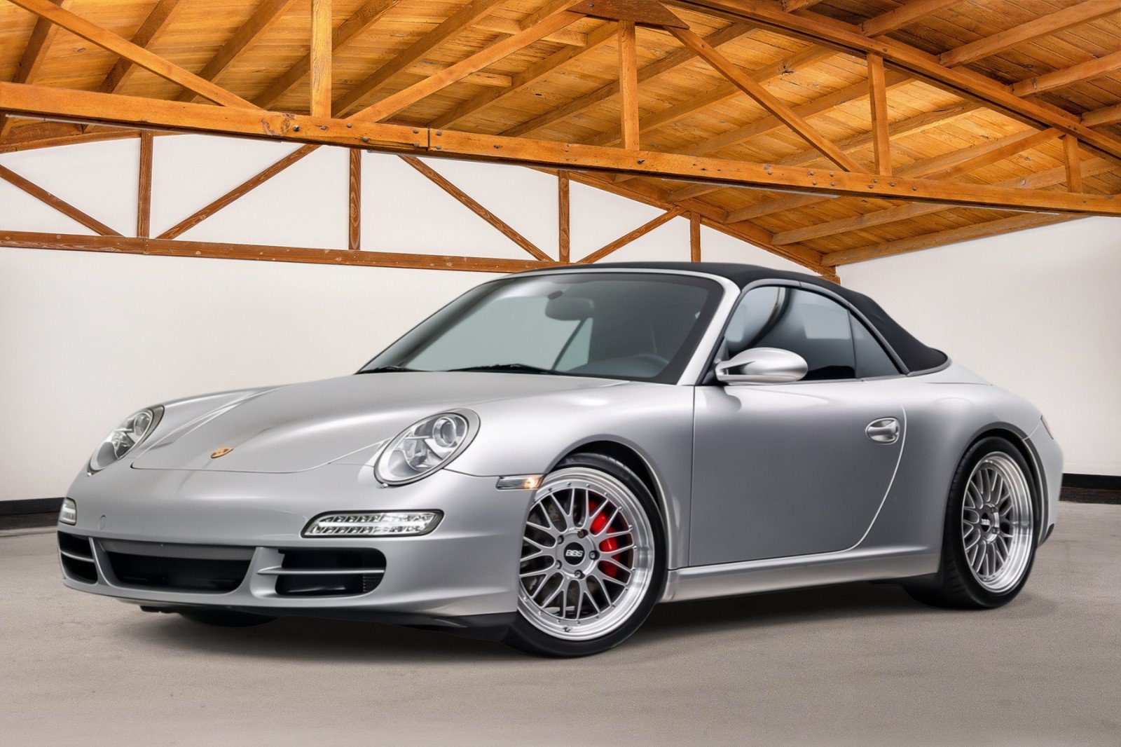 Used 2008 Porsche 911 Carrera S RWD image 2