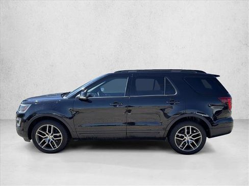Used 2016 Ford Explorer Sport w/ Equipment Group 401A AWD/4WD image 8