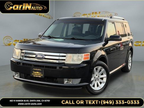 Used 2011 Ford Flex SEL w/ Rapid Spec Order Code image 1