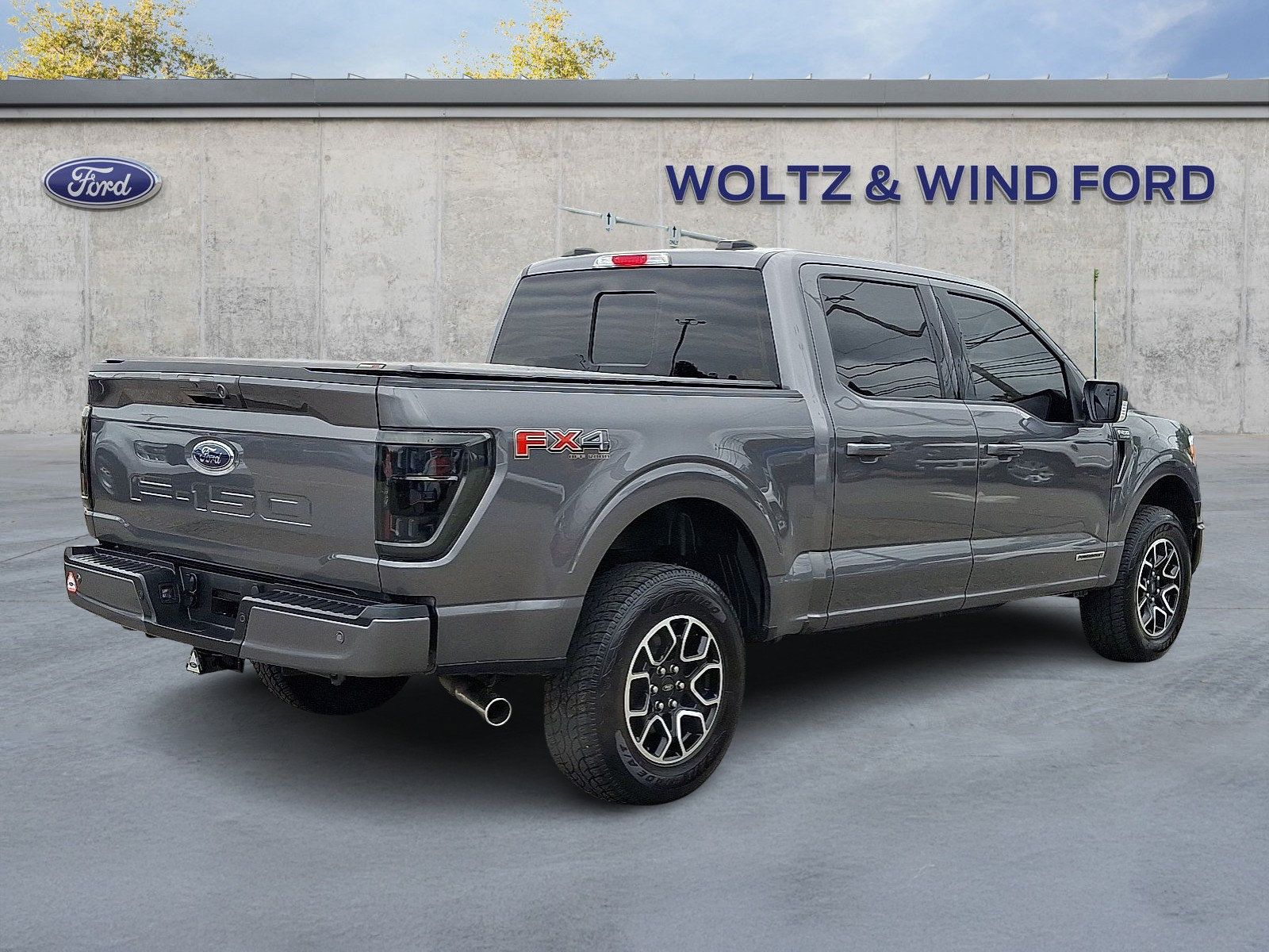 Certified 2022 Ford F150 Lariat AWD/4WD image 6