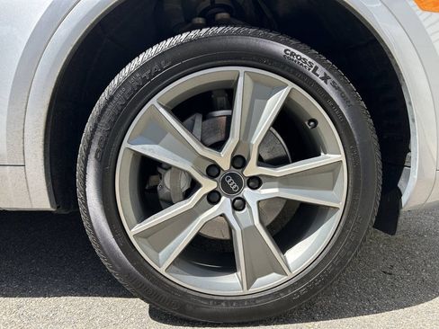 Used 2019 Audi Q5 2.0T Premium Plus w/ Premium Plus Package AWD/4WD image 35