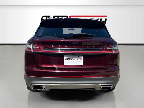 Used 2023 Lincoln Nautilus Reserve AWD/4WD image 6