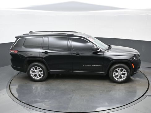 Used 2022 Jeep Grand Cherokee L Limited AWD/4WD image 41