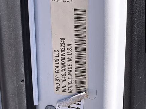 Used 2021 Jeep Wrangler Sport S image 39