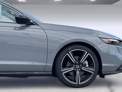 Certified 2023 Honda Accord Sport image 33
