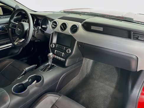 Used 2015 Ford Mustang GT Premium image 34