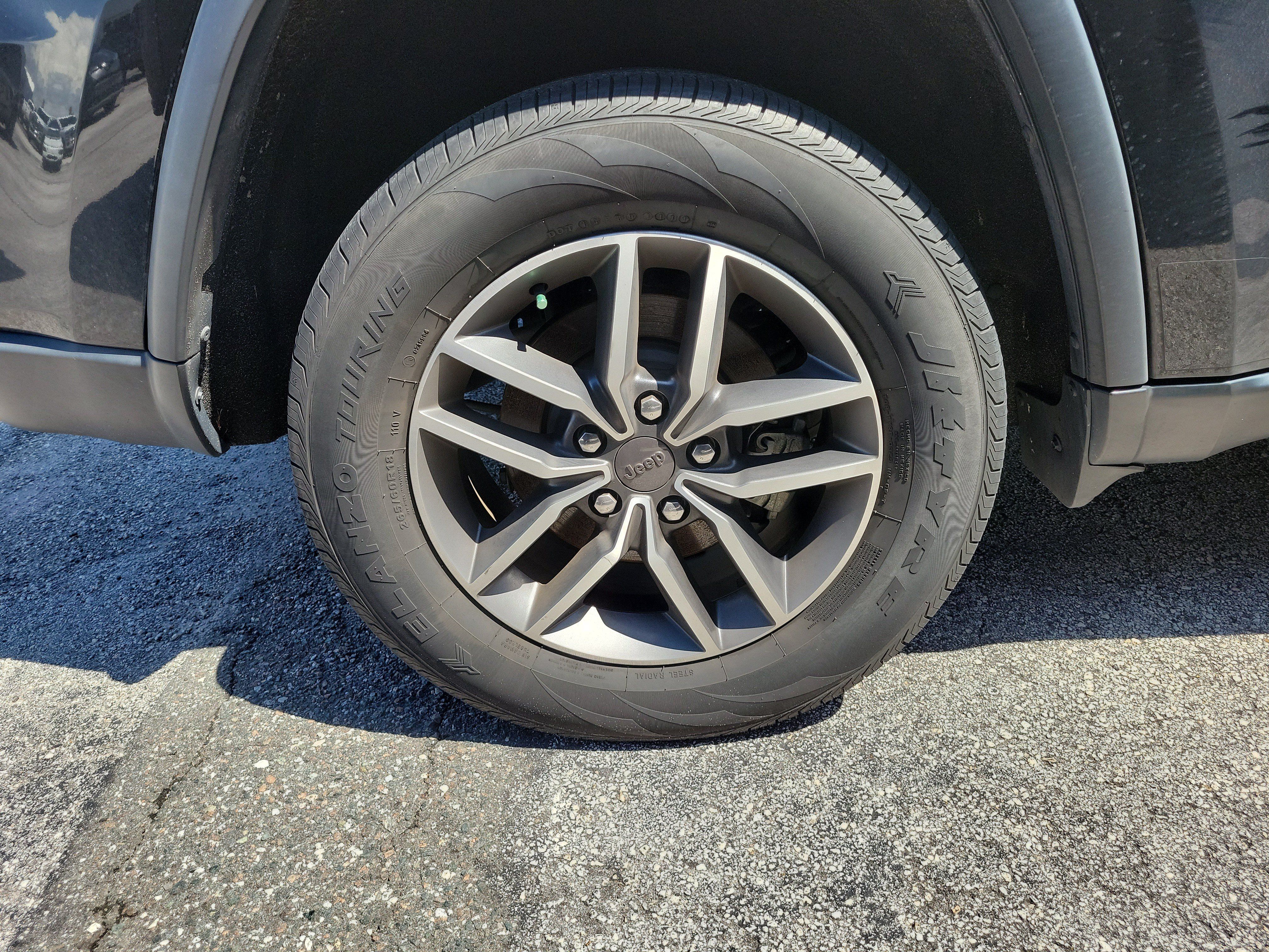 Used 2021 Jeep Grand Cherokee Limited RWD image 8