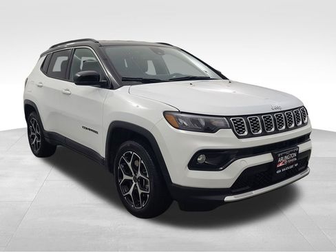 Used 2025 Jeep Compass Limited image 2