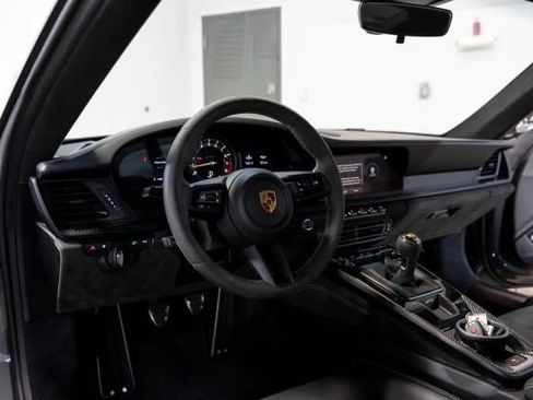 Used 2022 Porsche 911 GT3 RWD image 22