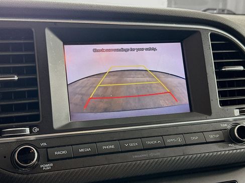 Used 2018 Hyundai Elantra Sport FWD image 22