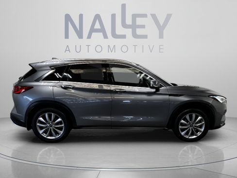 Used 2020 INFINITI QX50 Luxe w/ Navigation Package FWD image 6
