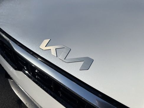 New 2026 Kia K4 GT-Line FWD image 18