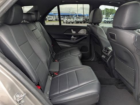 Used 2020 Mercedes-Benz GLE 450 4MATIC w/ 3rd Row Seat Package image 29