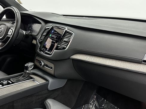 Used 2022 Volvo XC90 T6 Inscription w/ Advanced Package image 37