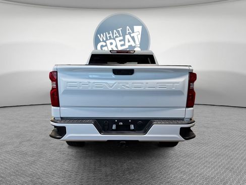 Used 2026 Chevrolet Silverado 1500 Custom AWD/4WD image 5
