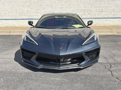 Used 2021 Chevrolet Corvette Stingray Coupe w/ Z51 Performance Package RWD image 2