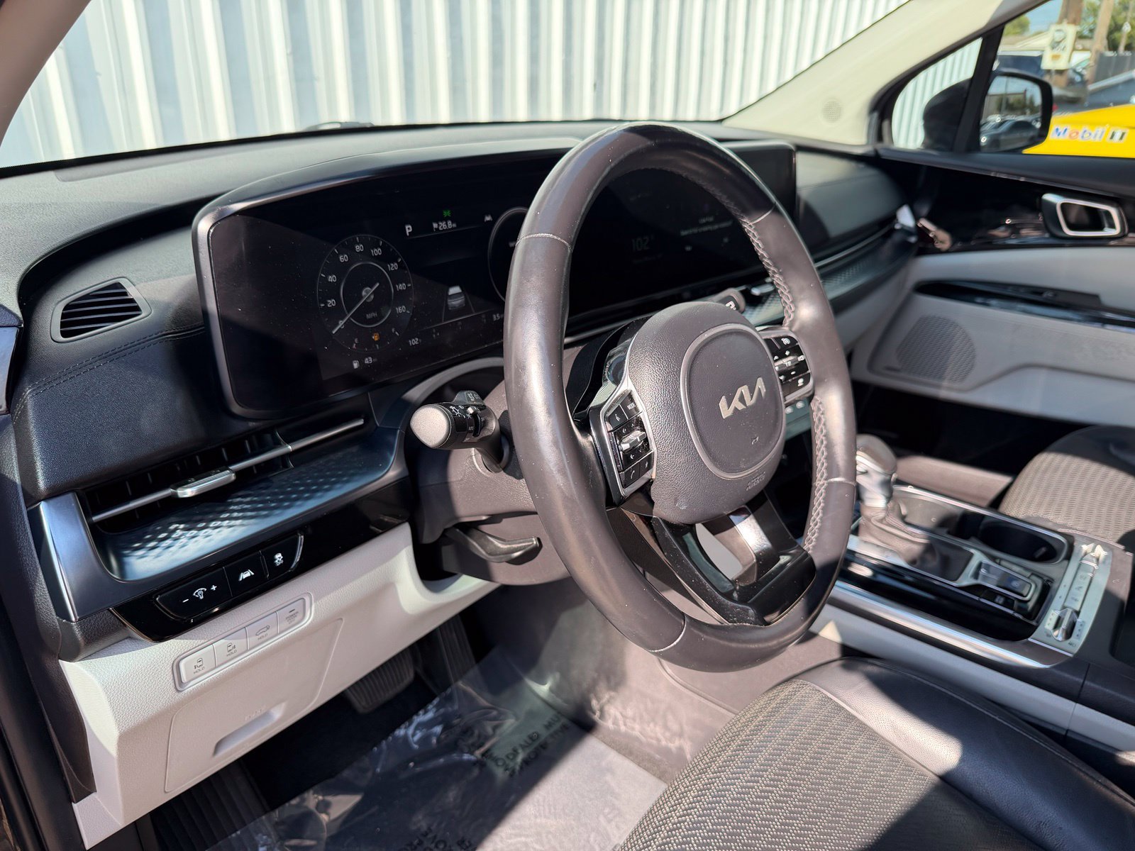 Used 2022 Kia Carnival SX Prestige FWD image 18
