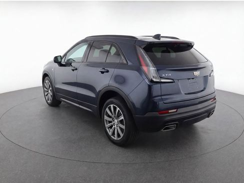 Used 2023 Cadillac XT4 Sport image 6