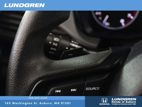 Used 2024 Subaru Crosstrek 2.0i Premium image 20