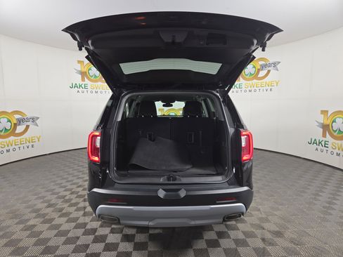 Certified 2023 GMC Acadia SLT image 33