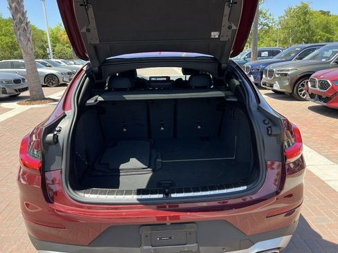 Certified 2025 BMW X4 xDrive30i AWD/4WD image 32
