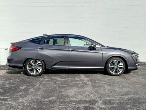 Used 2018 Honda Clarity Plug-In Hybrid image 4