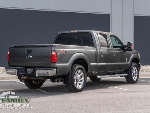 Used 2016 Ford F250 Lariat w/ Lariat Ultimate Package AWD/4WD image 7