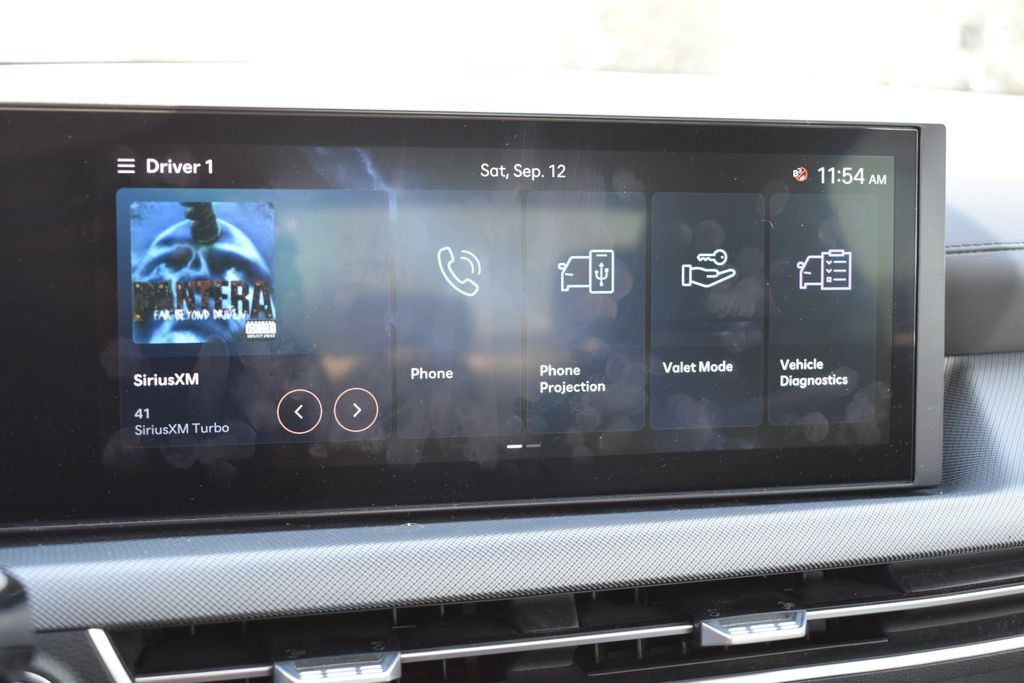 Used 2025 Hyundai Sonata SEL FWD image 11