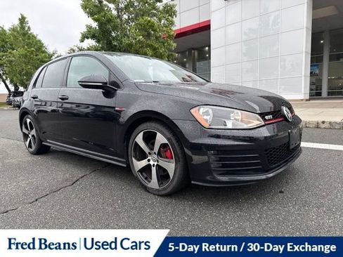 Used 2015 Volkswagen GTI S FWD image 2