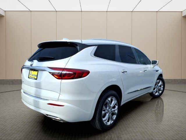Used 2020 Buick Enclave Avenir w/ Avenir Technology Package AWD/4WD image 6