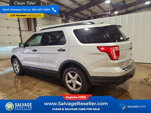 Used 2018 Ford Explorer FWD image 3